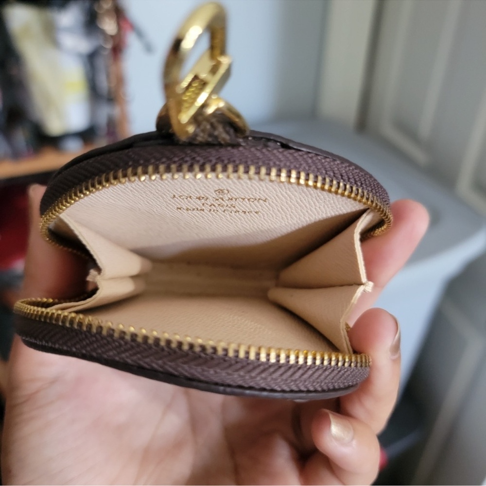 Fashion luxury design monogram coin wallet